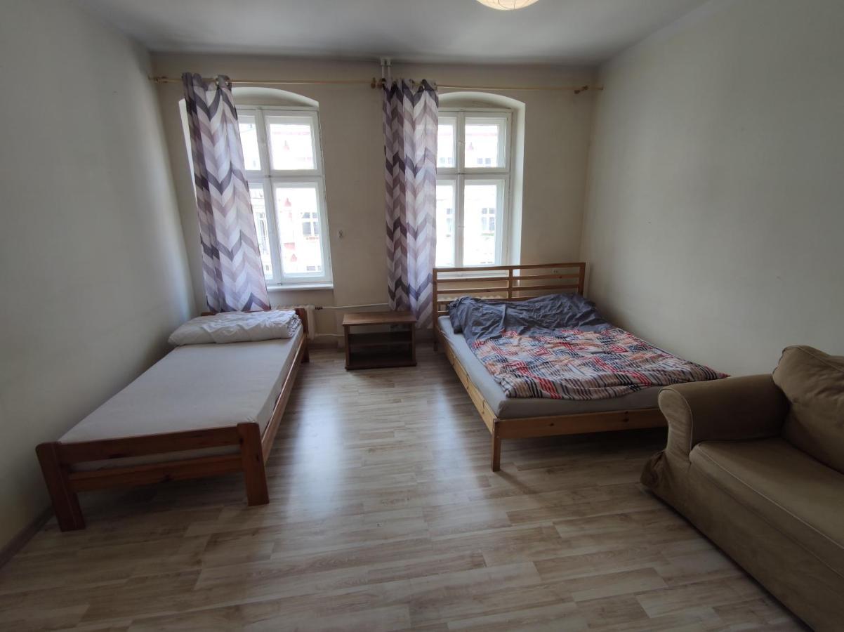 Przestronny Apartament Dla Czterech Osob Lägenhet Wrocław Exteriör bild