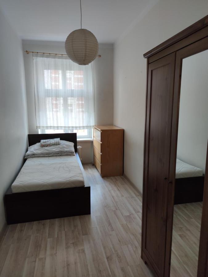 Przestronny Apartament Dla Czterech Osob Lägenhet Wrocław Exteriör bild